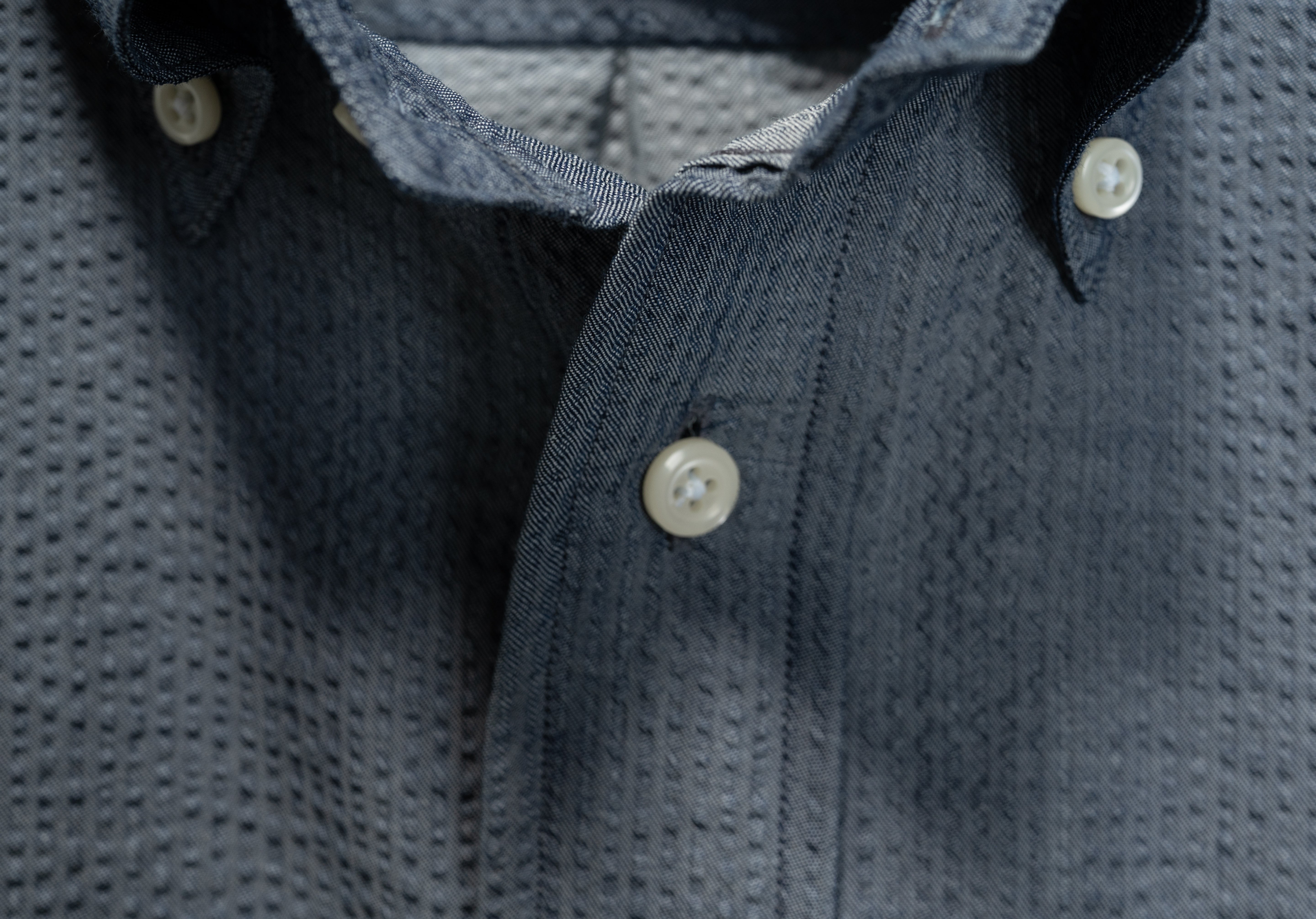 Chambray Seersucker Shirt – Standard Fit
