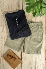 Lightweight Slub Cotton Henley – Standard Fit