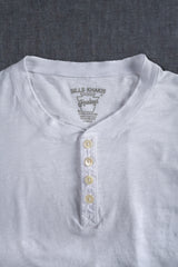 Lightweight Slub Cotton Henley – Standard Fit